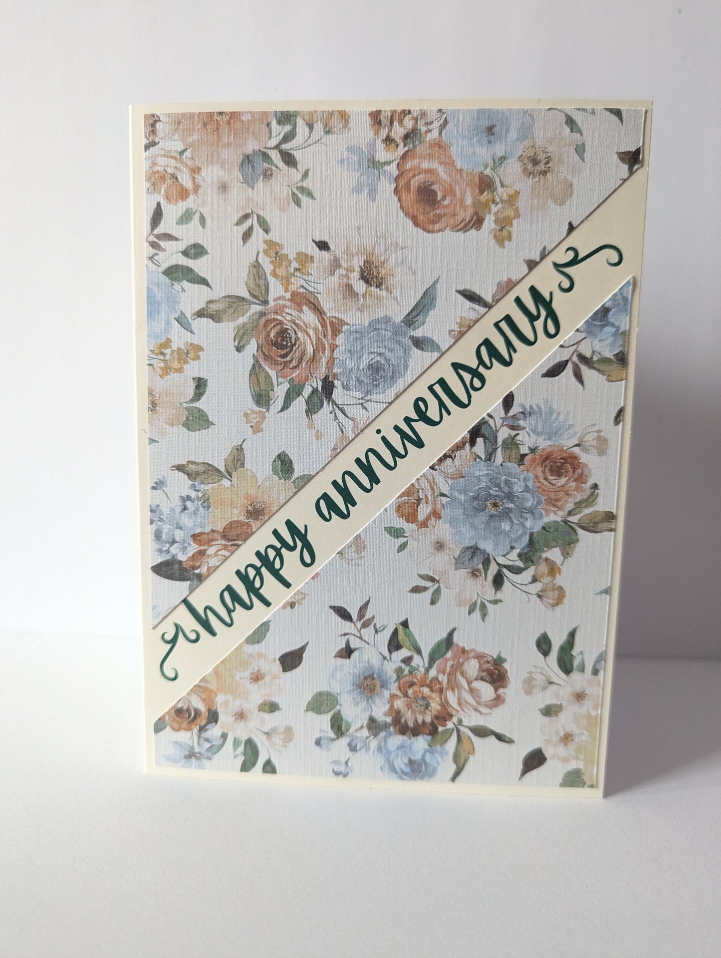 Cosy Greetings: Anniversary Card