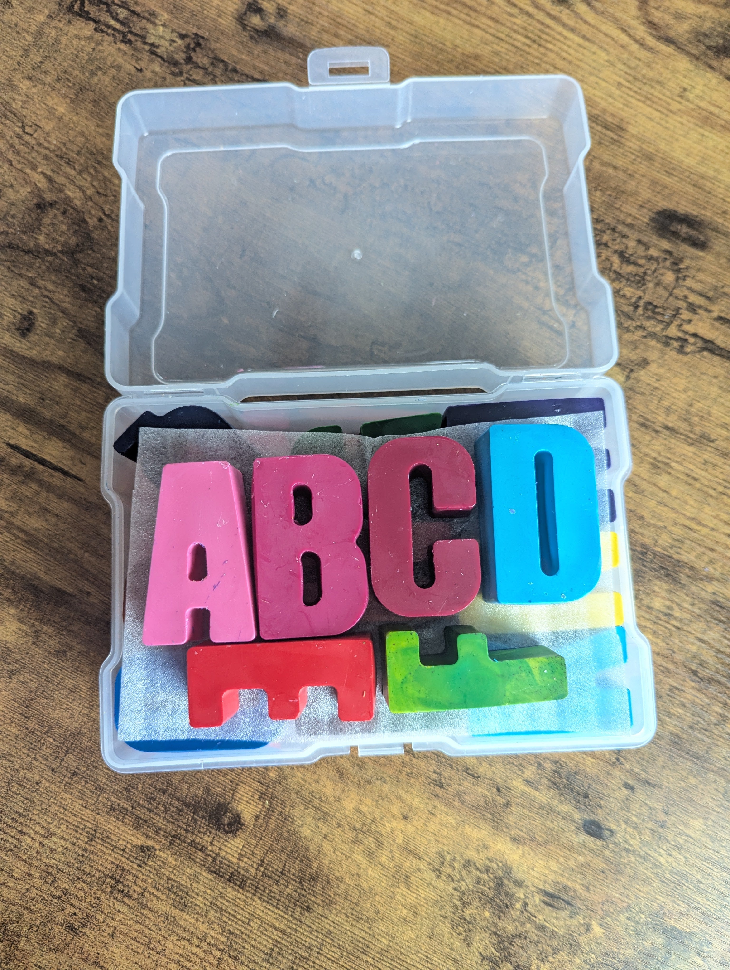 Colour With Me: Alphabet Crayons