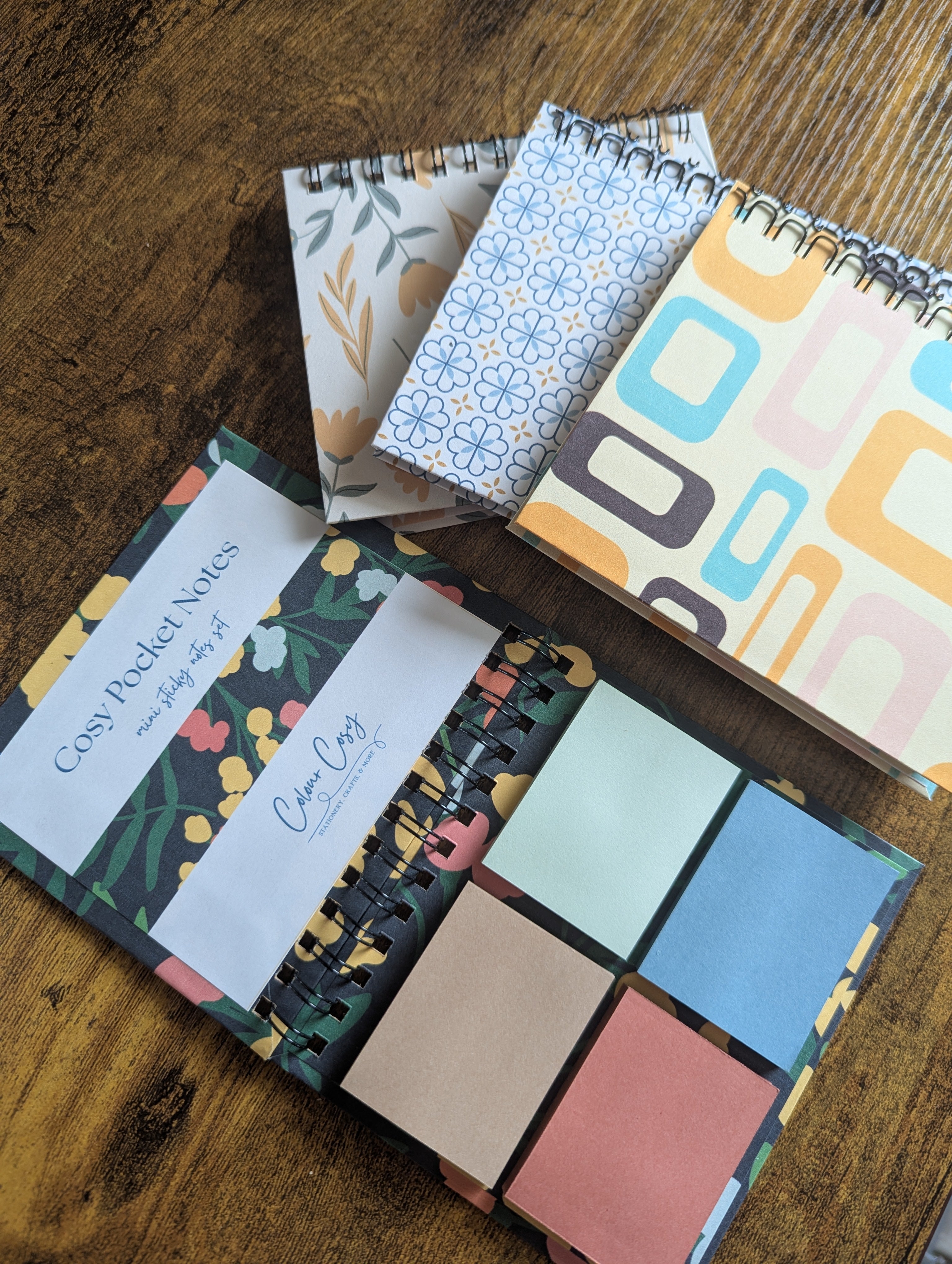 Cosy Pocket Notes: Mini Sticky Note Set