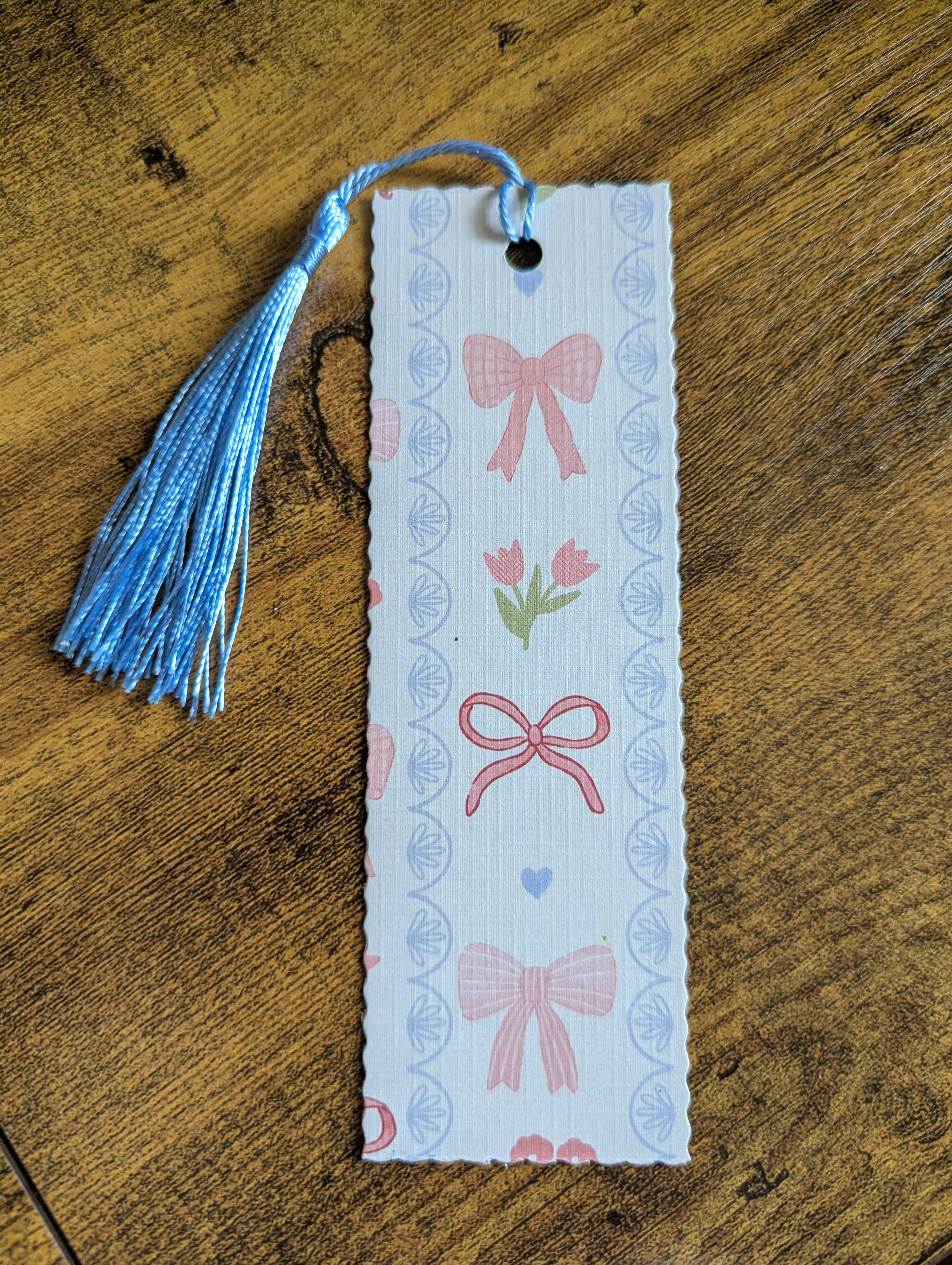 Cosy Notes: Tasseled Bookmark