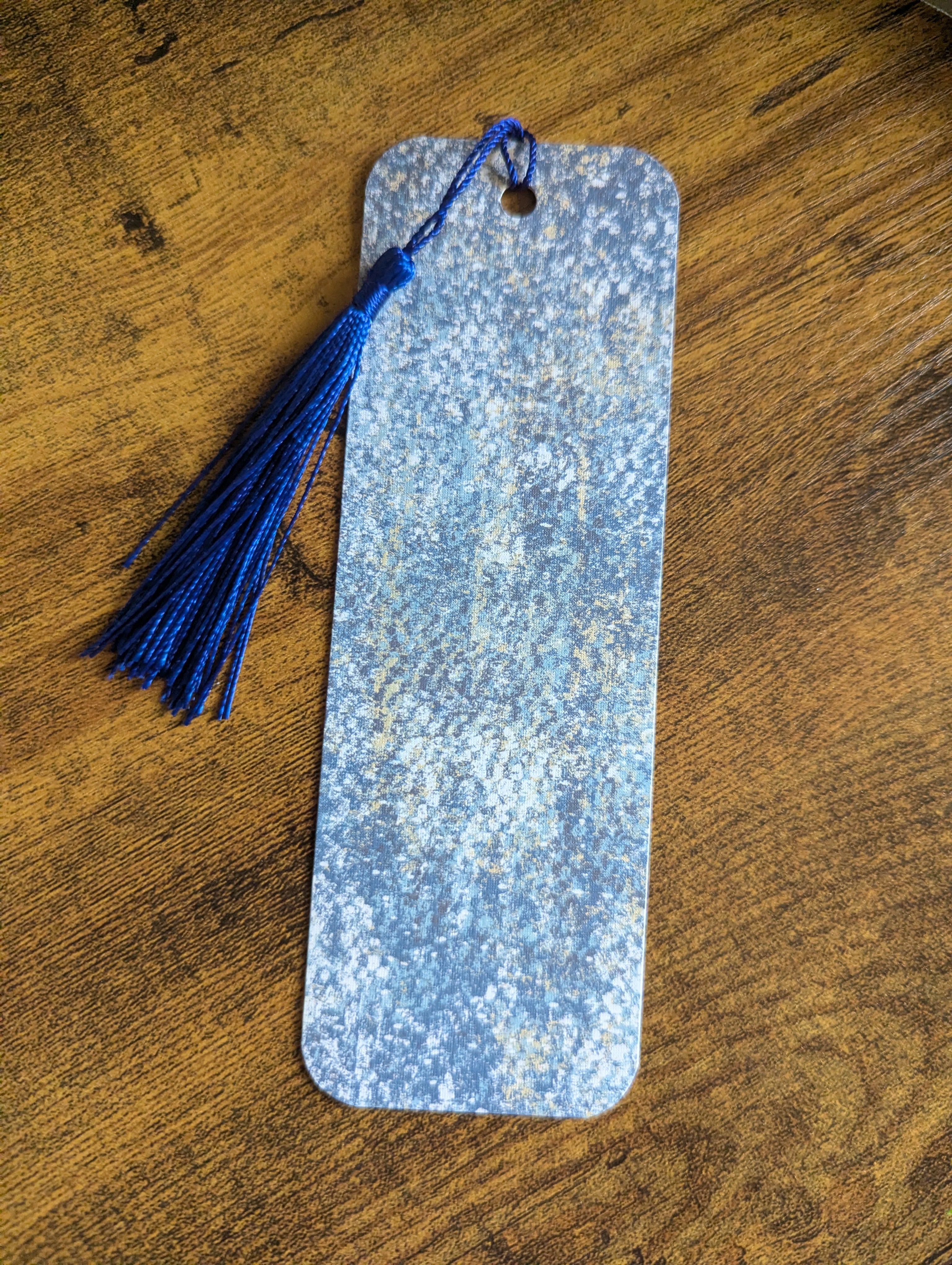 Cosy Notes: Tasseled Bookmark