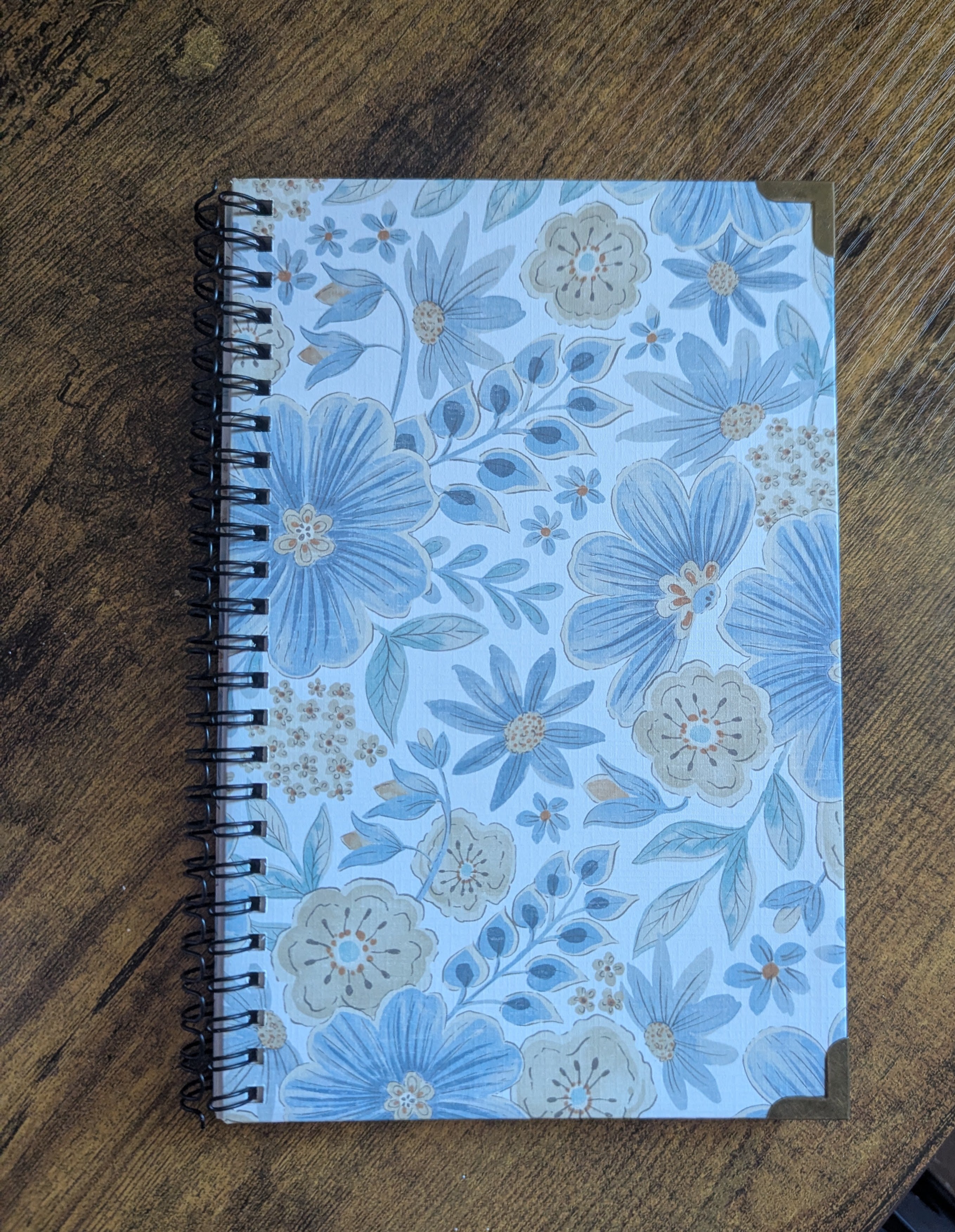 Cosy Notes: Signature Journal (lined)